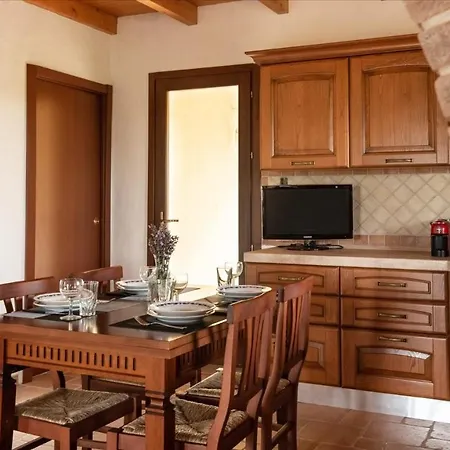 Welcomely - Is Sorris Pintixedda Apartment *